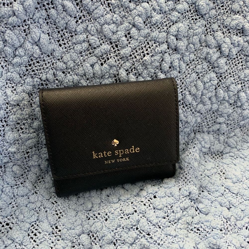 Kate Spade Cedar Street Tavy Wallet